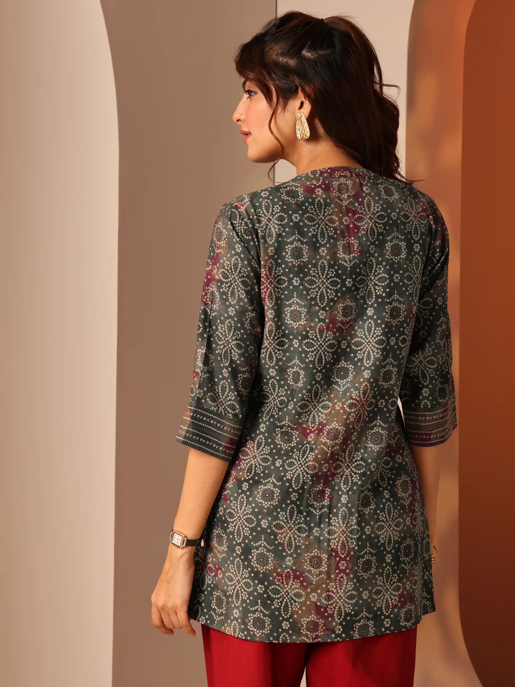Grey Printed Silk Blend Straight Short Kurti