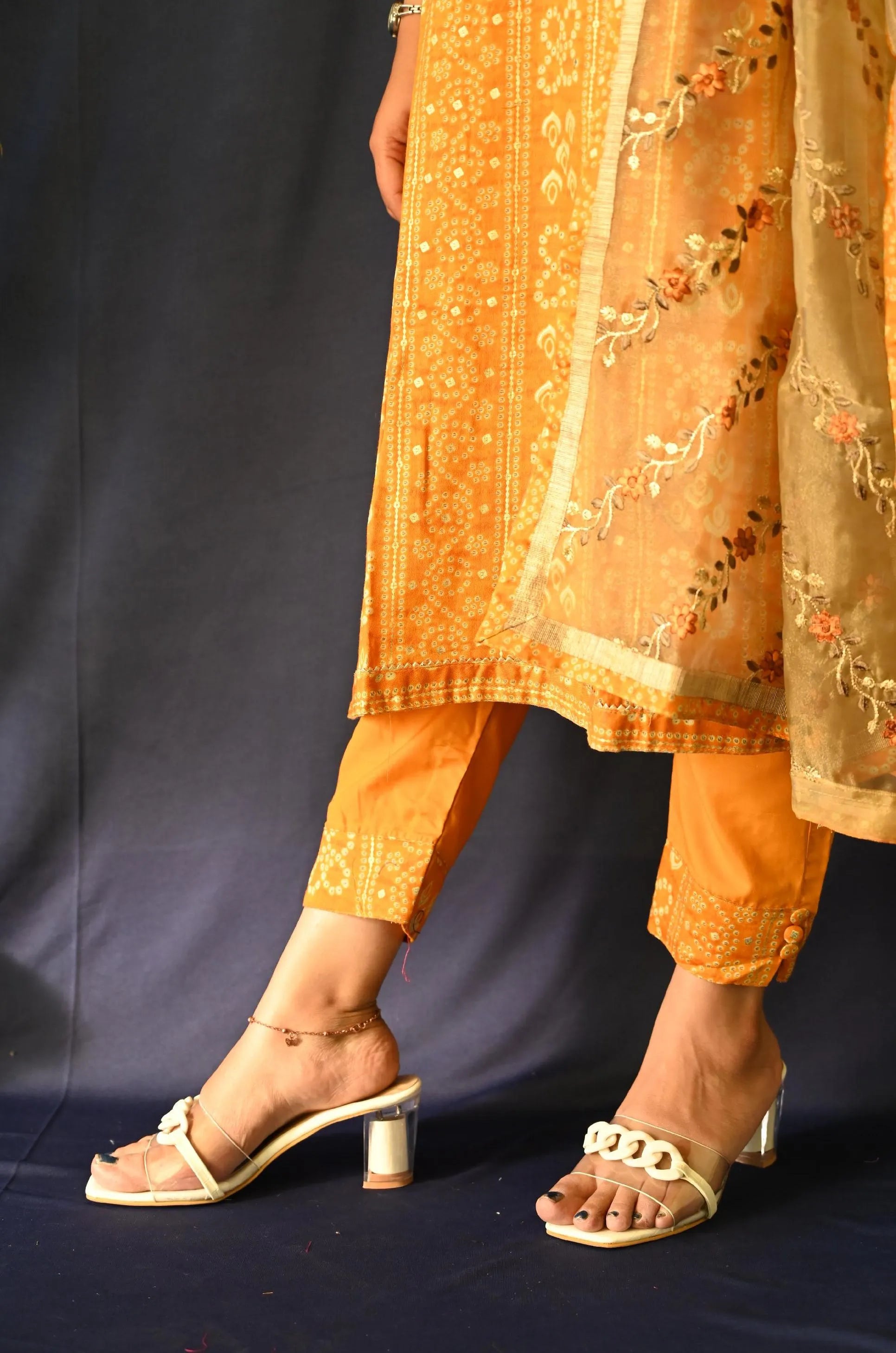 Bandhej Cotton Suit With Dupatta