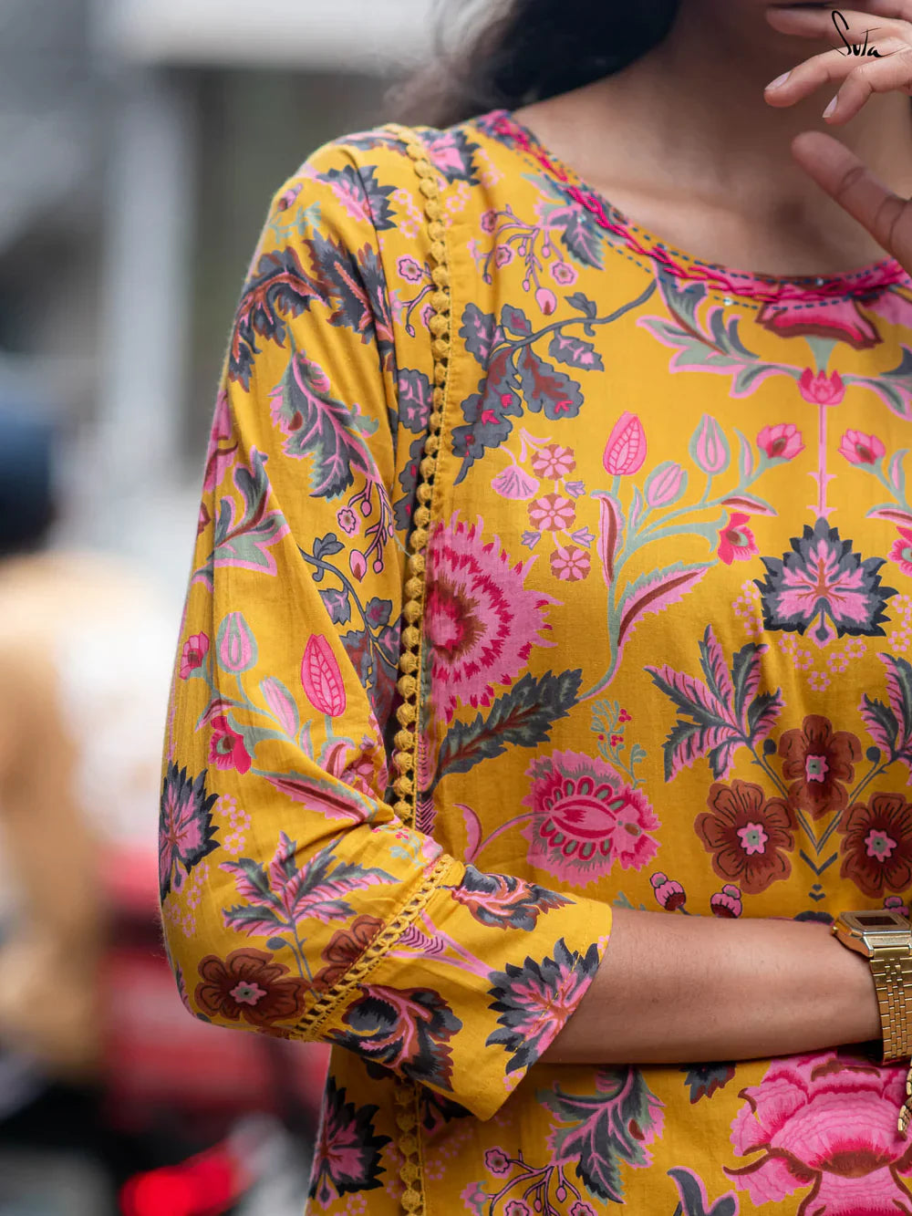 Suta Elbow Sleeves Yellow Cotton Kurta Set
