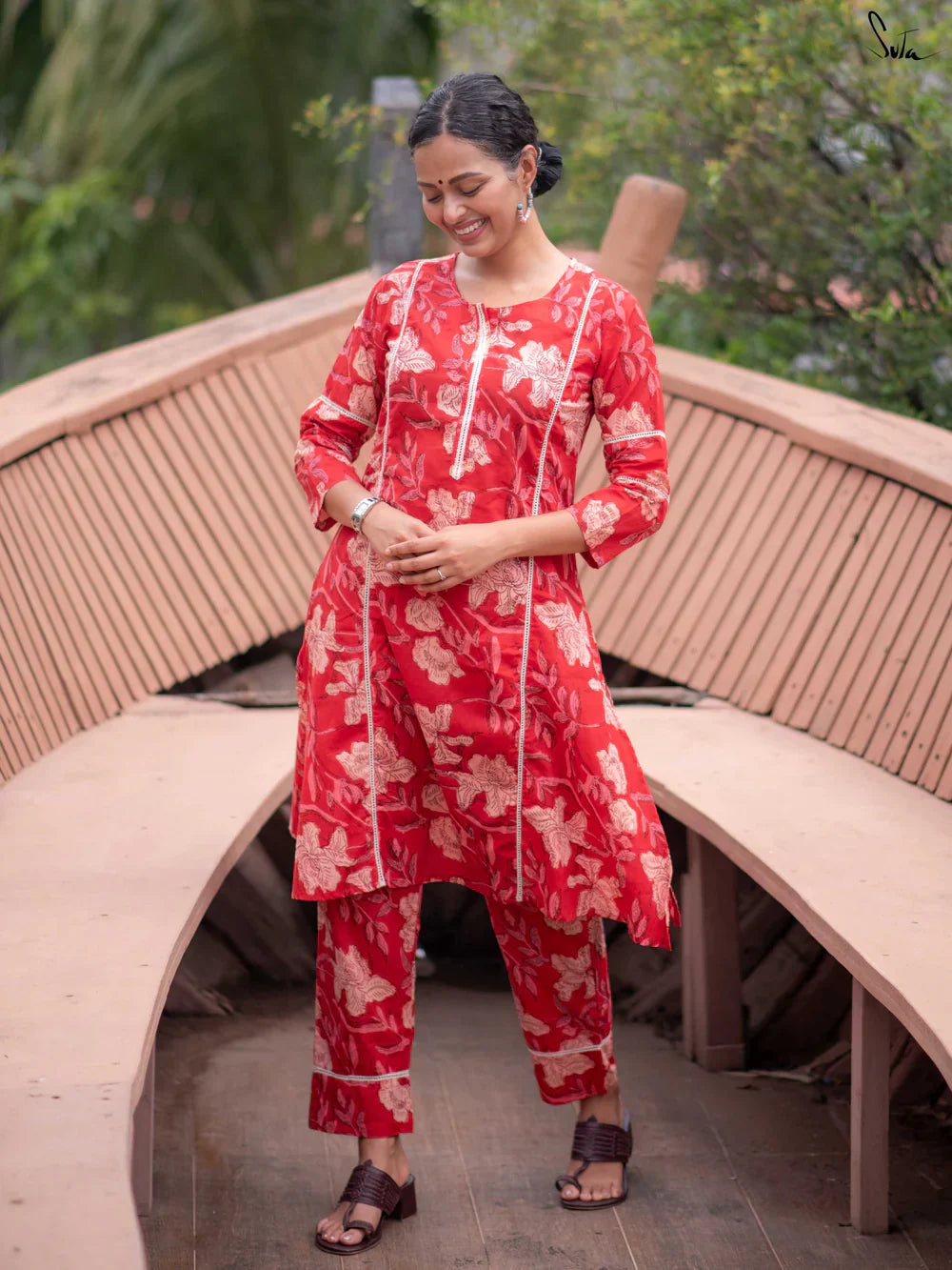 Red Cotton Kurta Set with Floral Prints