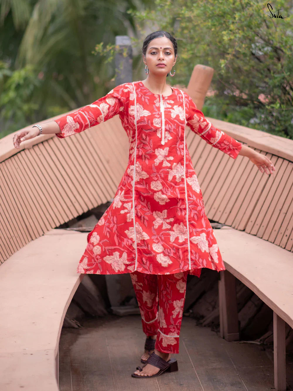 Red Cotton Kurta Set with Floral Prints