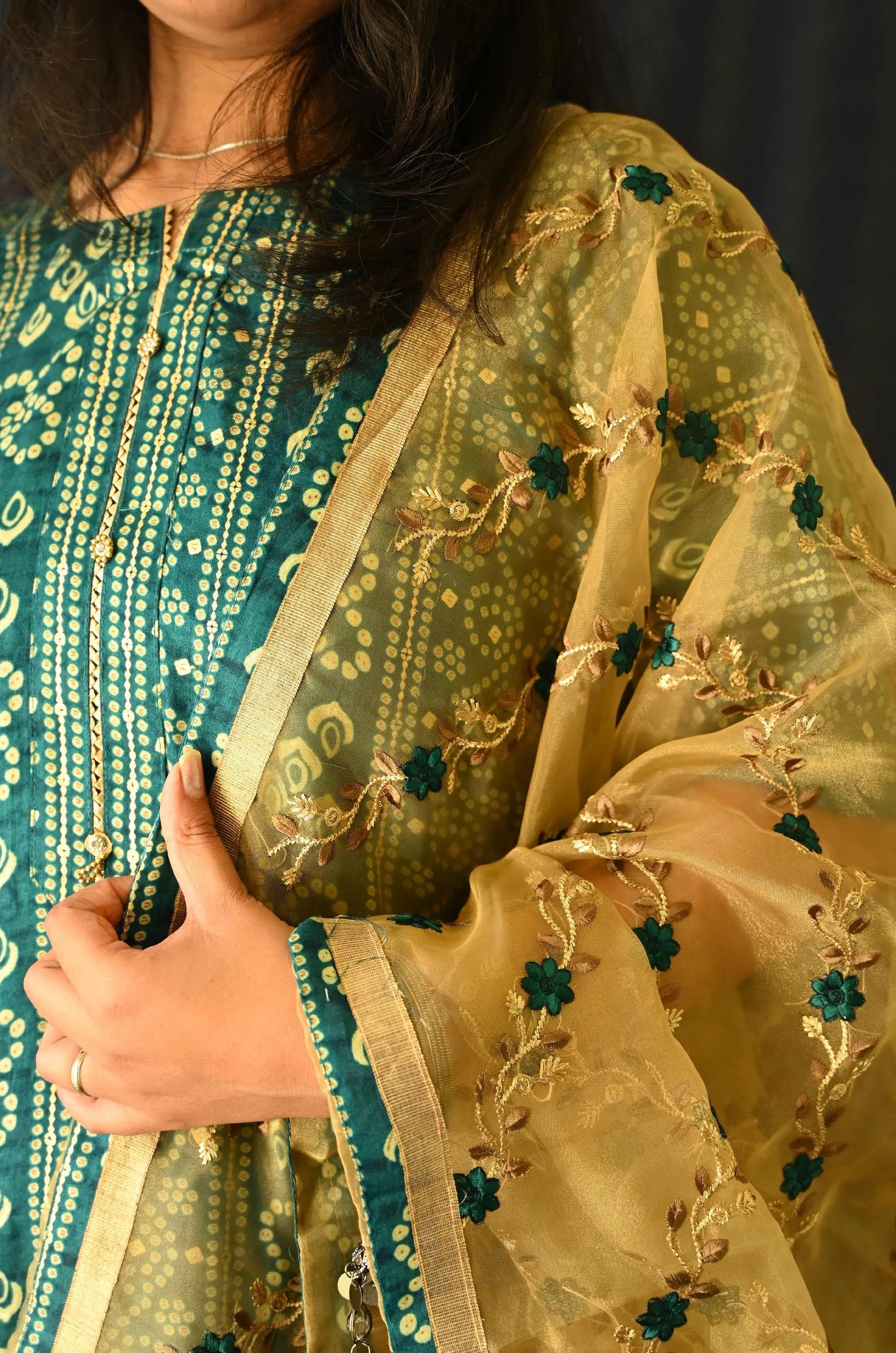 Bandhej Cotton suit with Dupatta