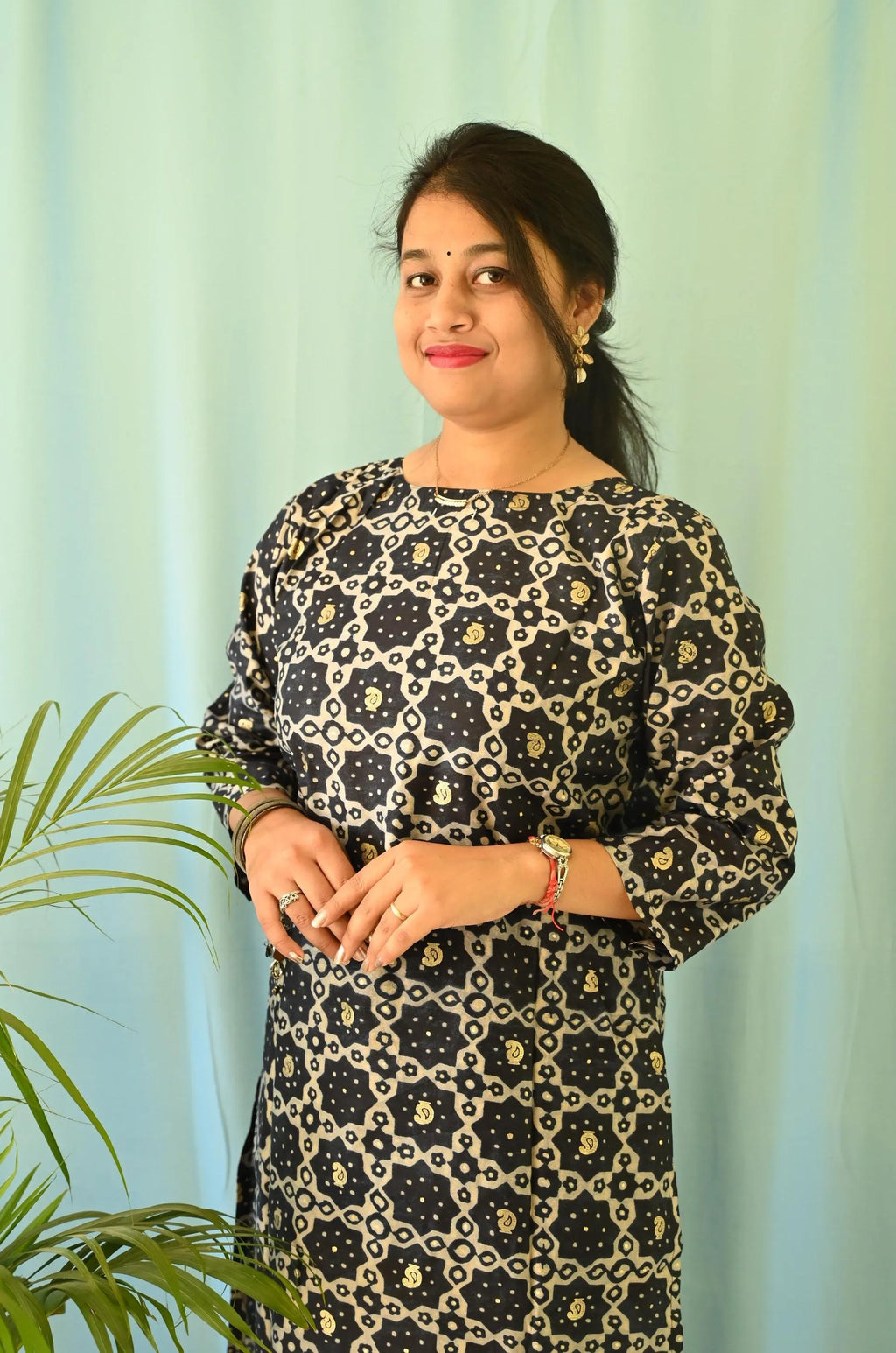 Simple & Elegant  Kurtis with Pant Pure  cotton